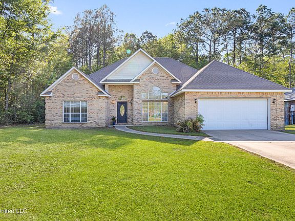 2nd image of 2309 Highland Dr