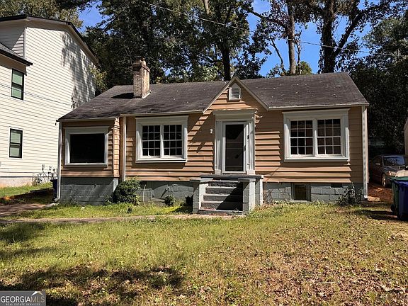 2nd image of 540 Parker Ave SE
