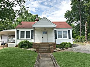 1824 3rd Ave SW, Hickory, NC 28602