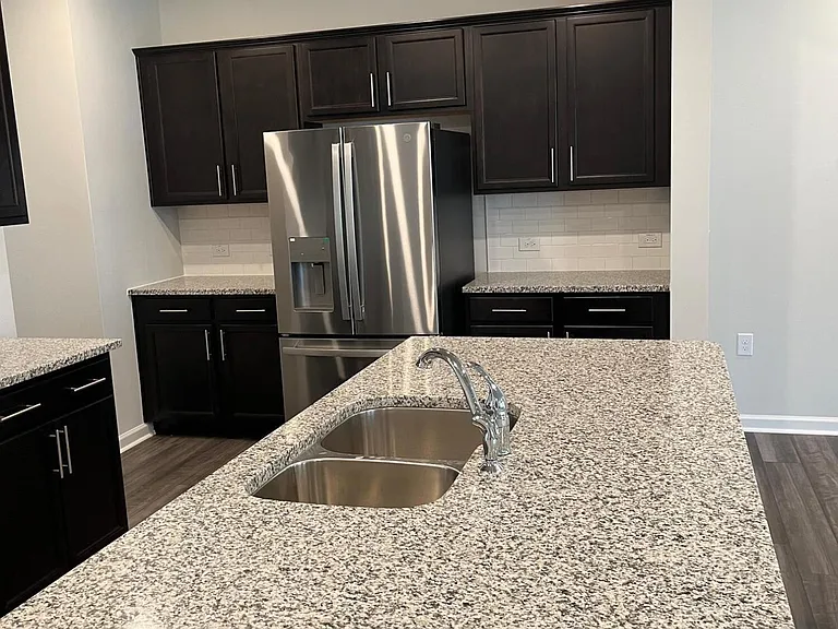 192 Tumbling Rock Way — Photo 8