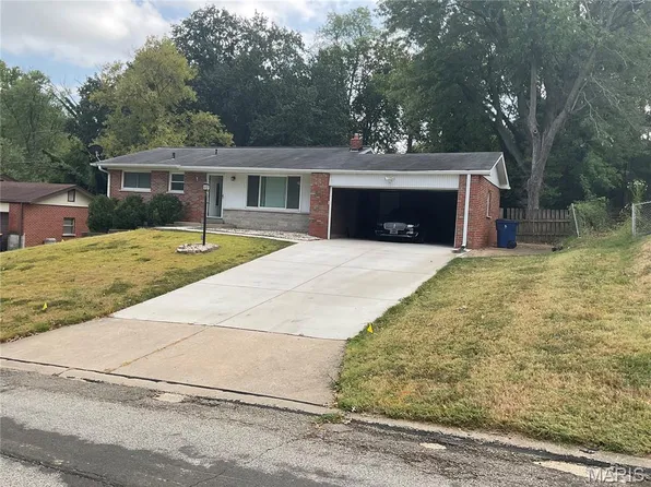 10726 Niblic Dr, Saint Louis, MO 63114