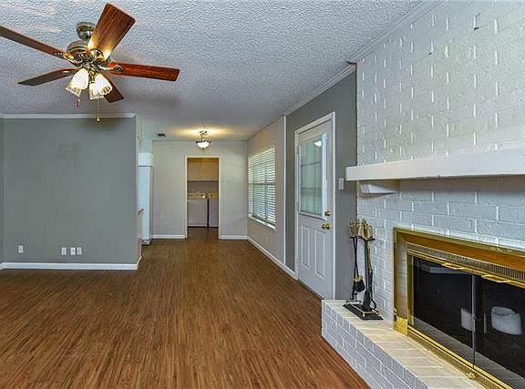 4th image of 1213 Columbine Ct
