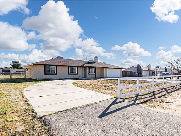 2nd image of 21011 Ponca Rd