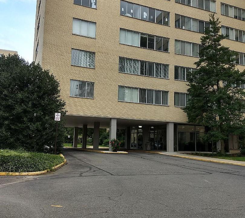 1st image of 6621 Wakefield Dr APT 904