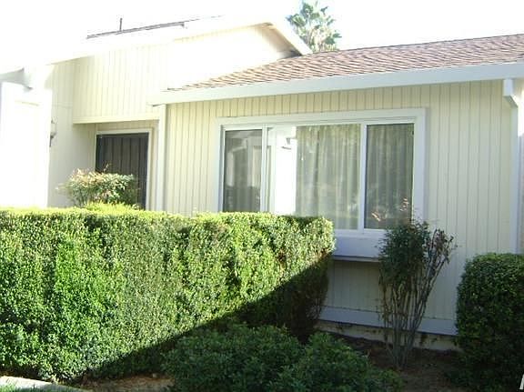 2nd image of 7308 Sunsweet Ln