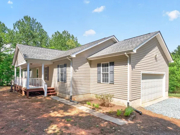 38 Butler Ln, Scottsville, VA 24590