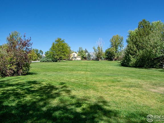 5th image of 549 Buckthorn Way