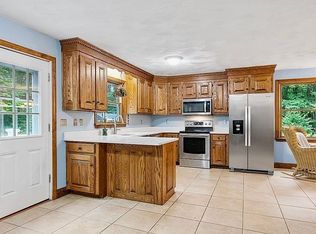 102B Lunenburg Rd, Townsend, MA 01474