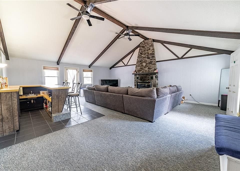 273 Great Rd North Smithfield RI Zillow