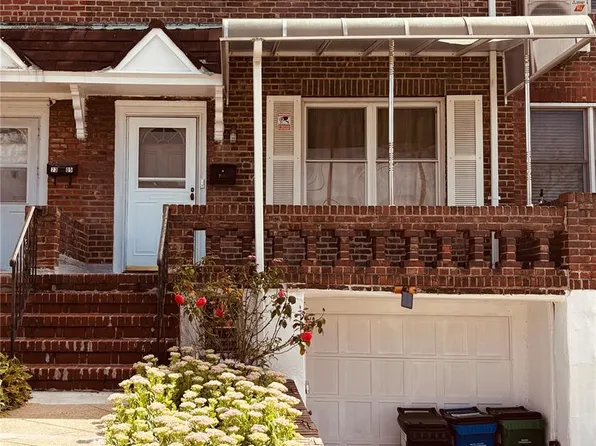 73-07 Utopia Parkway, Fresh Meadows, NY 11366