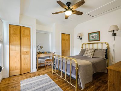 917 W Beverley St, Staunton, VA, 24401