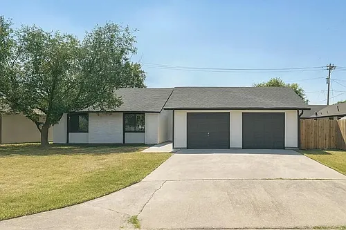 1700 Garden Villa Dr Photo 1