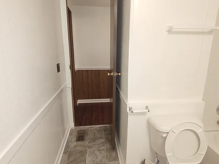 8675 Doris St — Photo 30