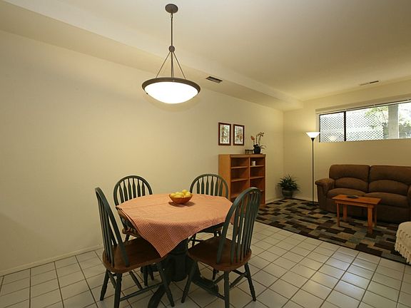 4th image of 1420 153rd Ave NE APT B3811