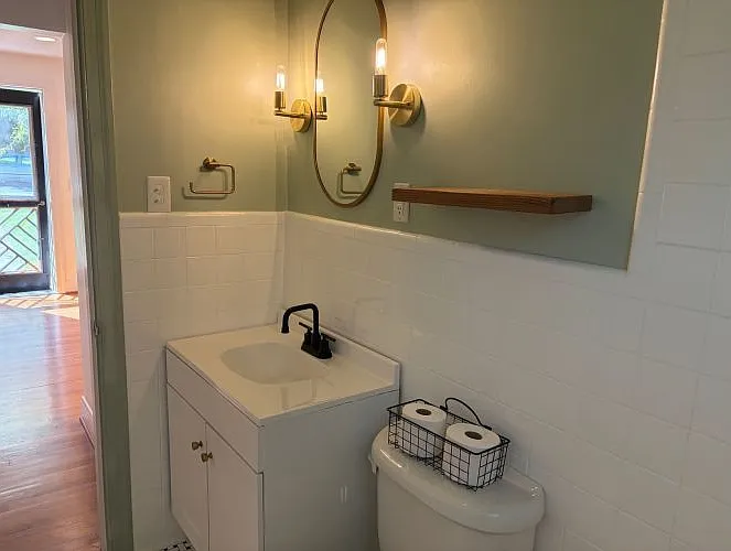 301 Rowland Dr — Photo 18