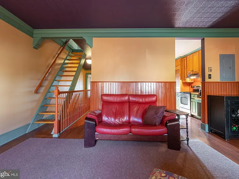 424 Main St #B — Photo 11