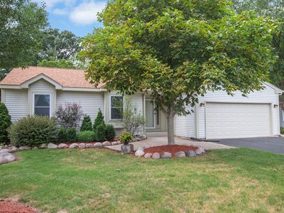 4111 Hale Ln, Island Lake, IL, 60042