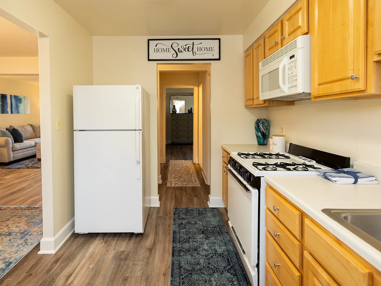 Rockdale Gardens Apartments & Townhomes* — Photo 4