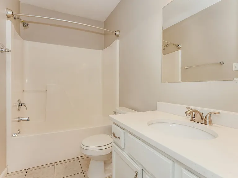 120 Pinewood Dr — Photo 9