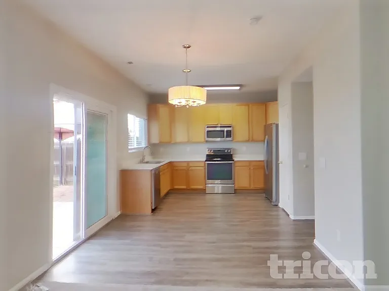 7727 Barn Owl Dr — Photo 7
