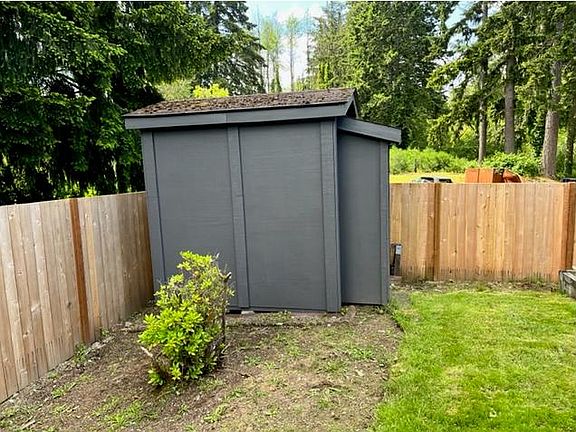 Storage shed
