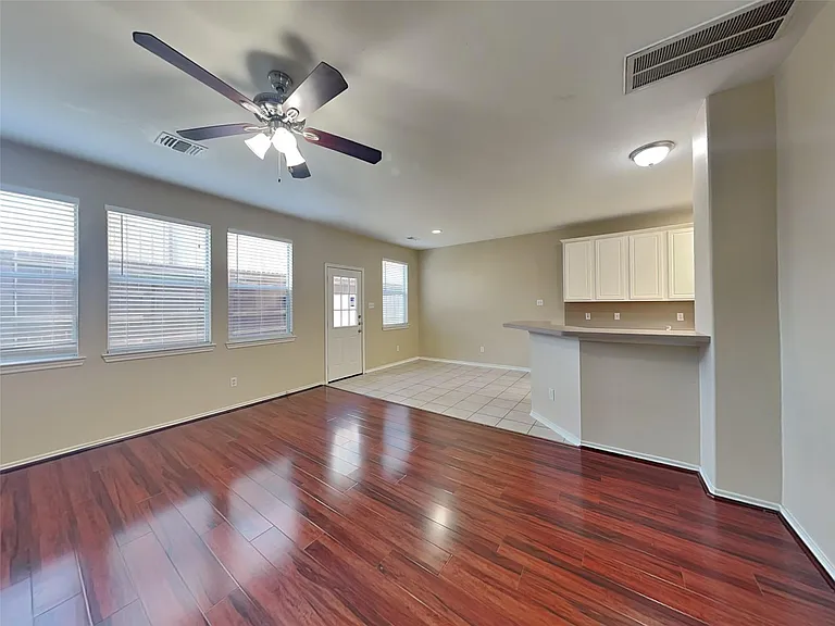 16650 Beckland Ln — Photo 4