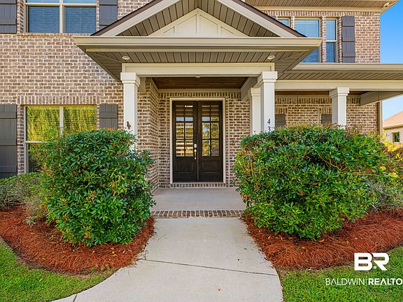 3rd image of 433 Fortune Dr