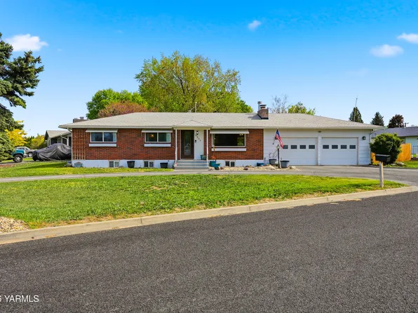4905 Bristol Way, Yakima, WA 98908