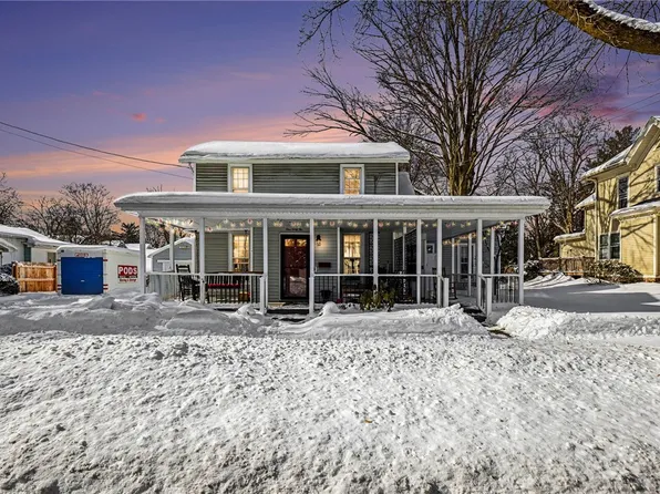 142 S Main St, Fairport, NY 14450