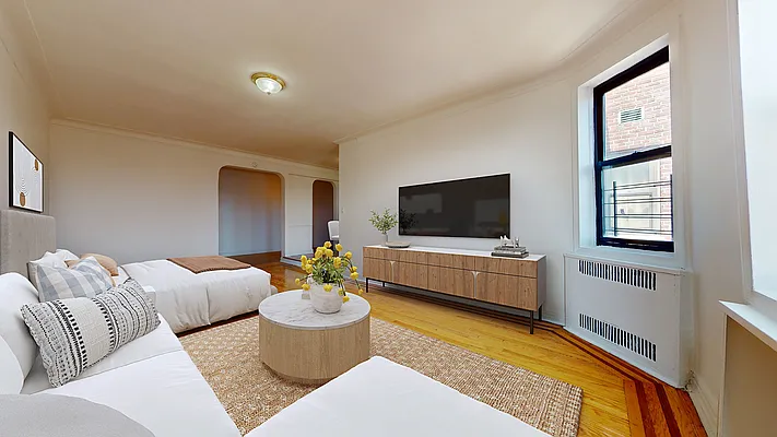 Rented by Bond New York | media 2