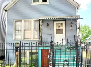 1734 N Saint Louis Ave, Chicago, IL 60647