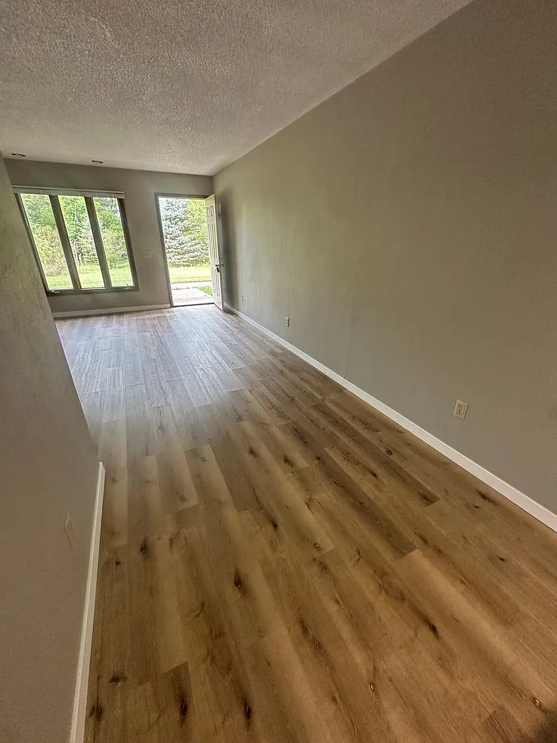 17253 County Highway J — Photo 4