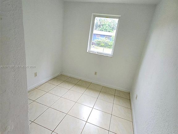 5th image of 1436 NW 51st Ter