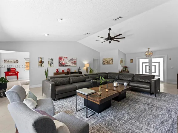 8211 NW 52nd Ct, Lauderhill, FL 33351