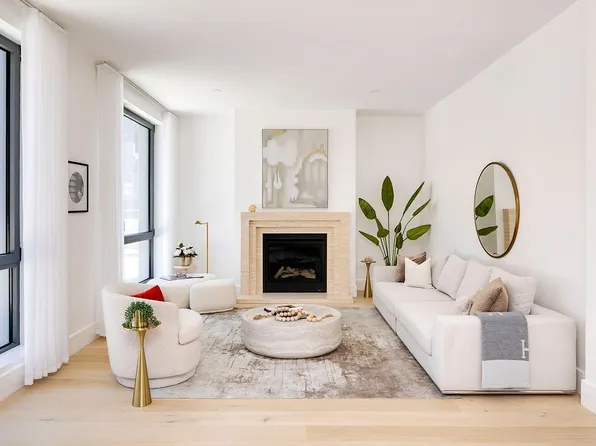 244 E 52nd St Unit Penthouse 7, New York, NY 10022