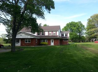 810 N Keel Ridge Rd, Hermitage, PA 16148