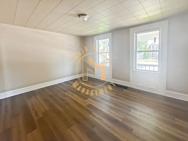 517 N Ashland Ave — Photo 7