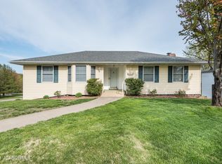 1703 McKay Ct, Jefferson City, MO 65109