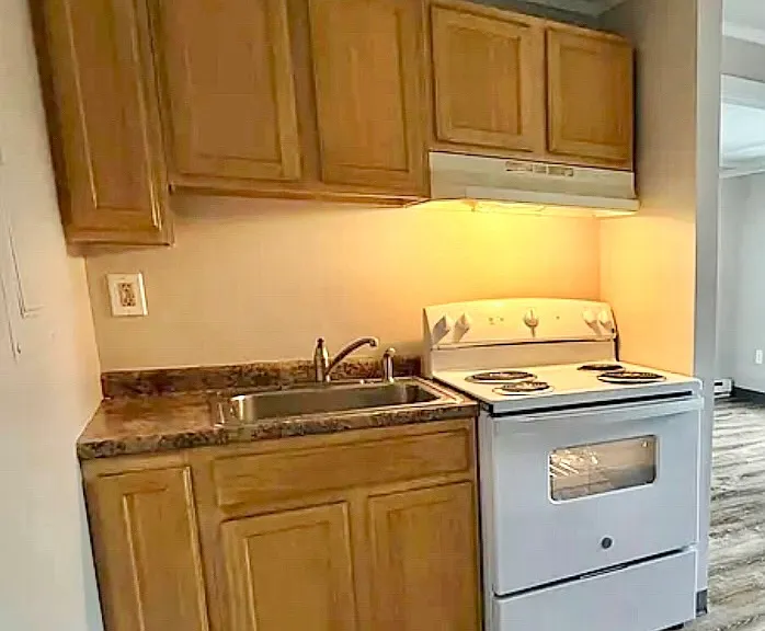 49 Harbor Ave #5 — Photo 1