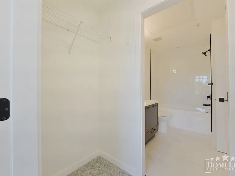 6270 Gooseberry Dr #519 — Photo 8