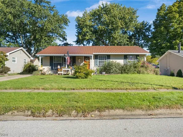 1973 Sedro St, Cuyahoga Falls, OH 44221