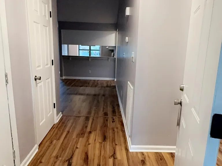 103 Ashton Pl — Photo 4