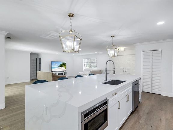 5th image of 27153 Edenbridge CT
