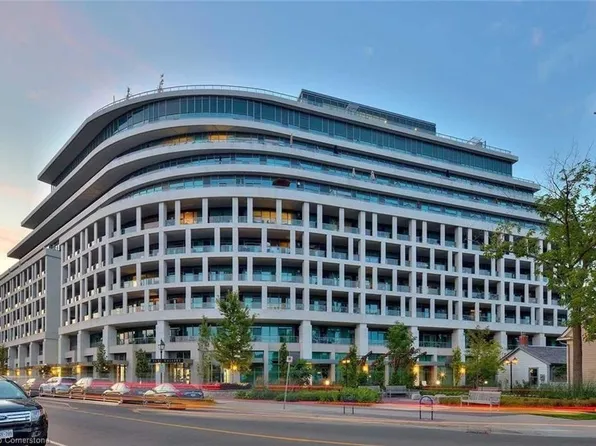 11 Bronte Rd #102, Oakville, ON L6L 0E1