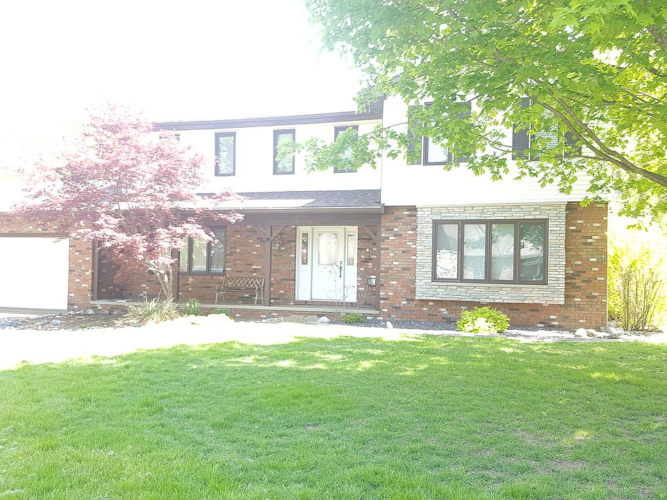 1st image of 220 Middleburg Dr