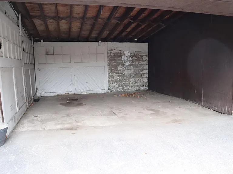 1696 East Ave — Photo 17
