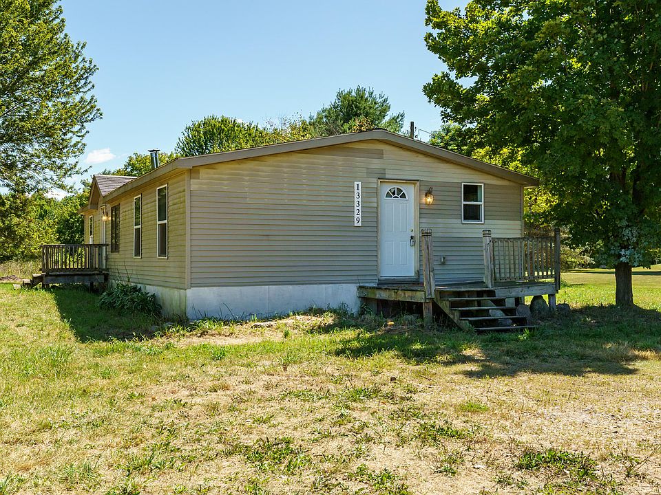 1st image of 13329 S 36th St