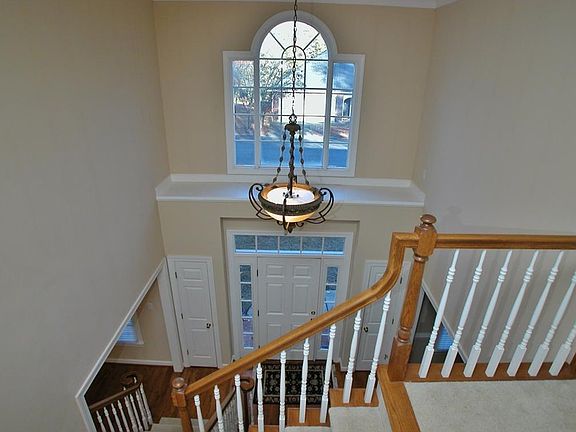 3rd image of 1349 Sylvan Park Dr NE