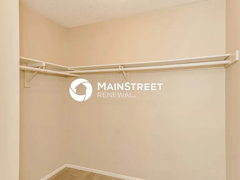 Walk In Closet