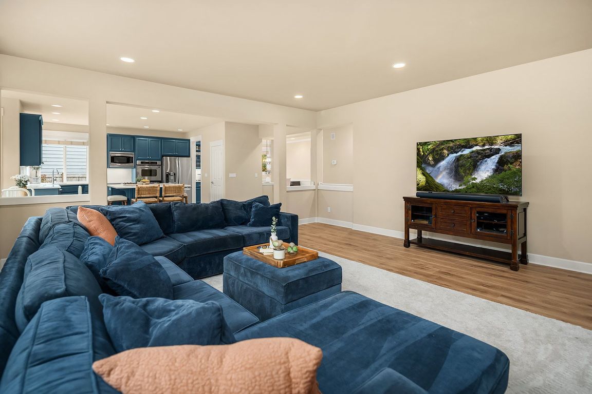 next background image